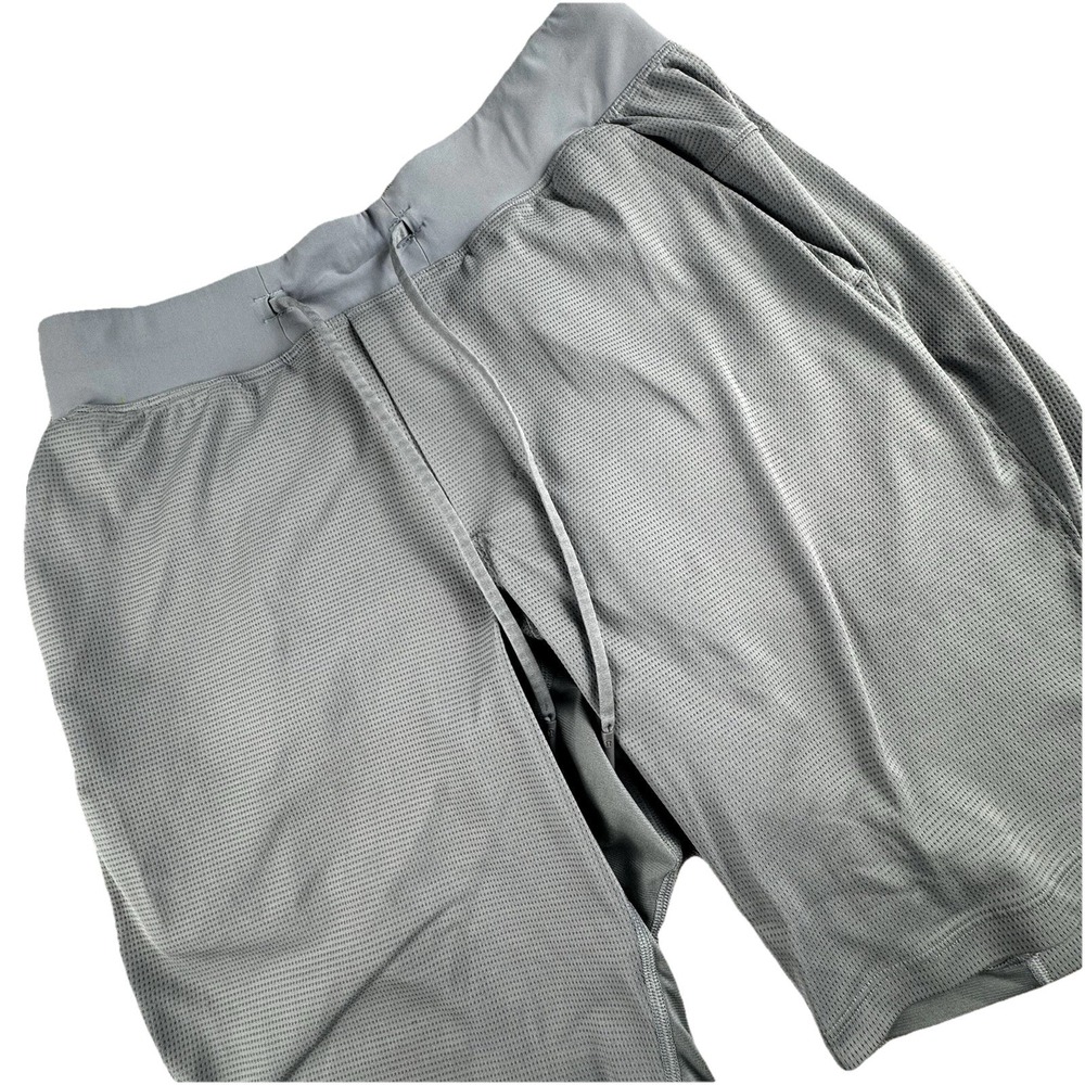 Lululemon Zeroed In Shorts Mens S Gray Lined 9" Inseam Drawstring Performance